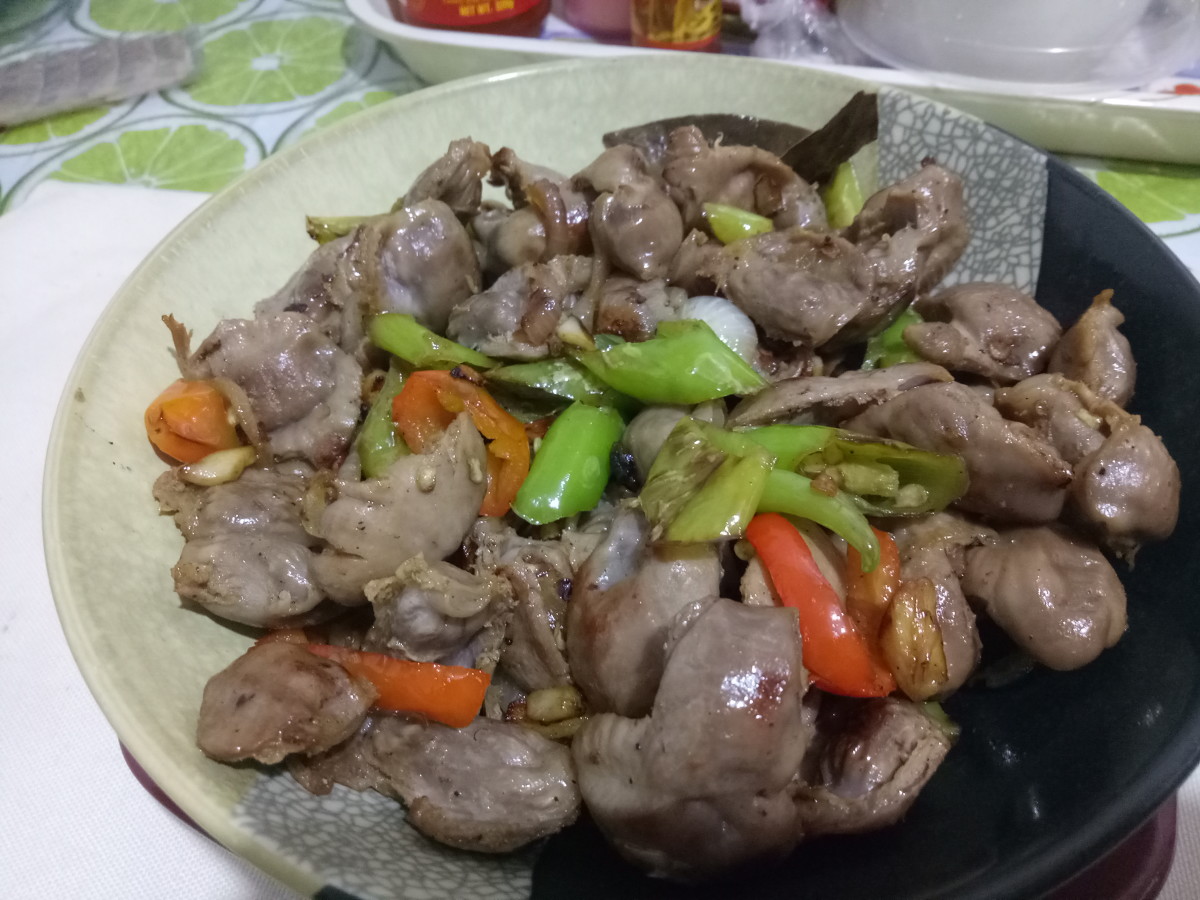 Stir-Fried Chicken Gizzards: A Filipino Recipe