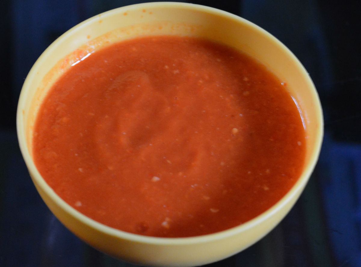 Making Tomato Chili Dip (Momo Dip)