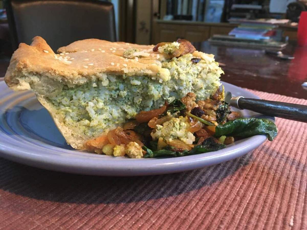 Vegetarian Savory Pie With Rice, Feta, and Yogurt: Recipe