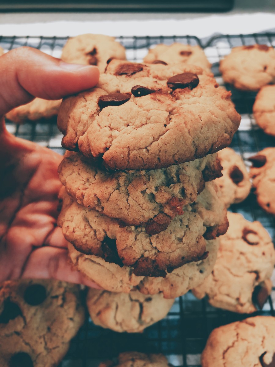 Easy and Chewy Peanut Butter Chocolate Chip Cookies