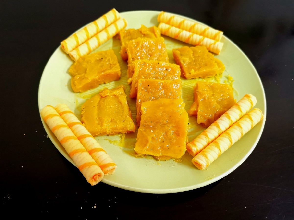 Mango Custard Halwa: Traditional Indian Sweet