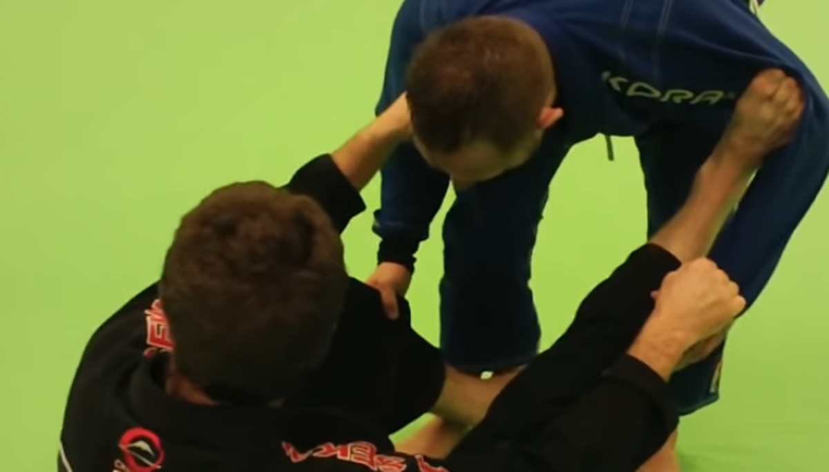 how-to-spider-guard-sweep-a-standing-opponent-in-bjj
