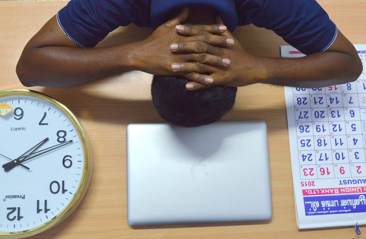 5 Ways That Procrastinating Can Kill Your College Application Process
