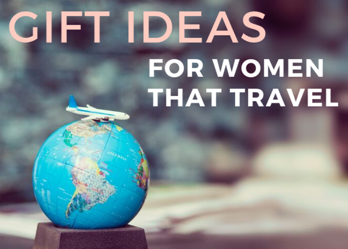 10 Thoughtful Travel Gifts for Women