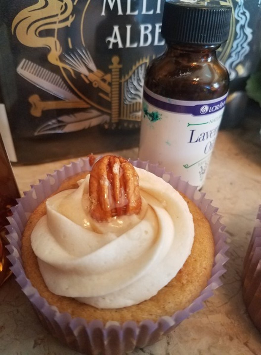 Butter Pecan Cupcakes With Honey Lavender Frosting