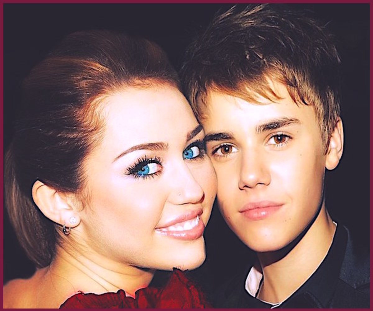 Finding photos of two celebrities signed by both is always a treat!  If this color photograph of Miley Cyrus and Justin Bieber were signed by each of them, it could see for as much as $500!