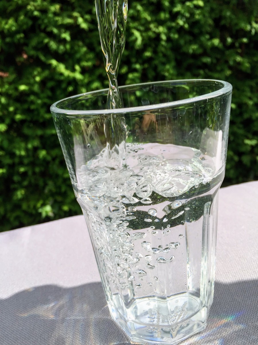 Healthy Water Habits: 9 Steps to Hydration