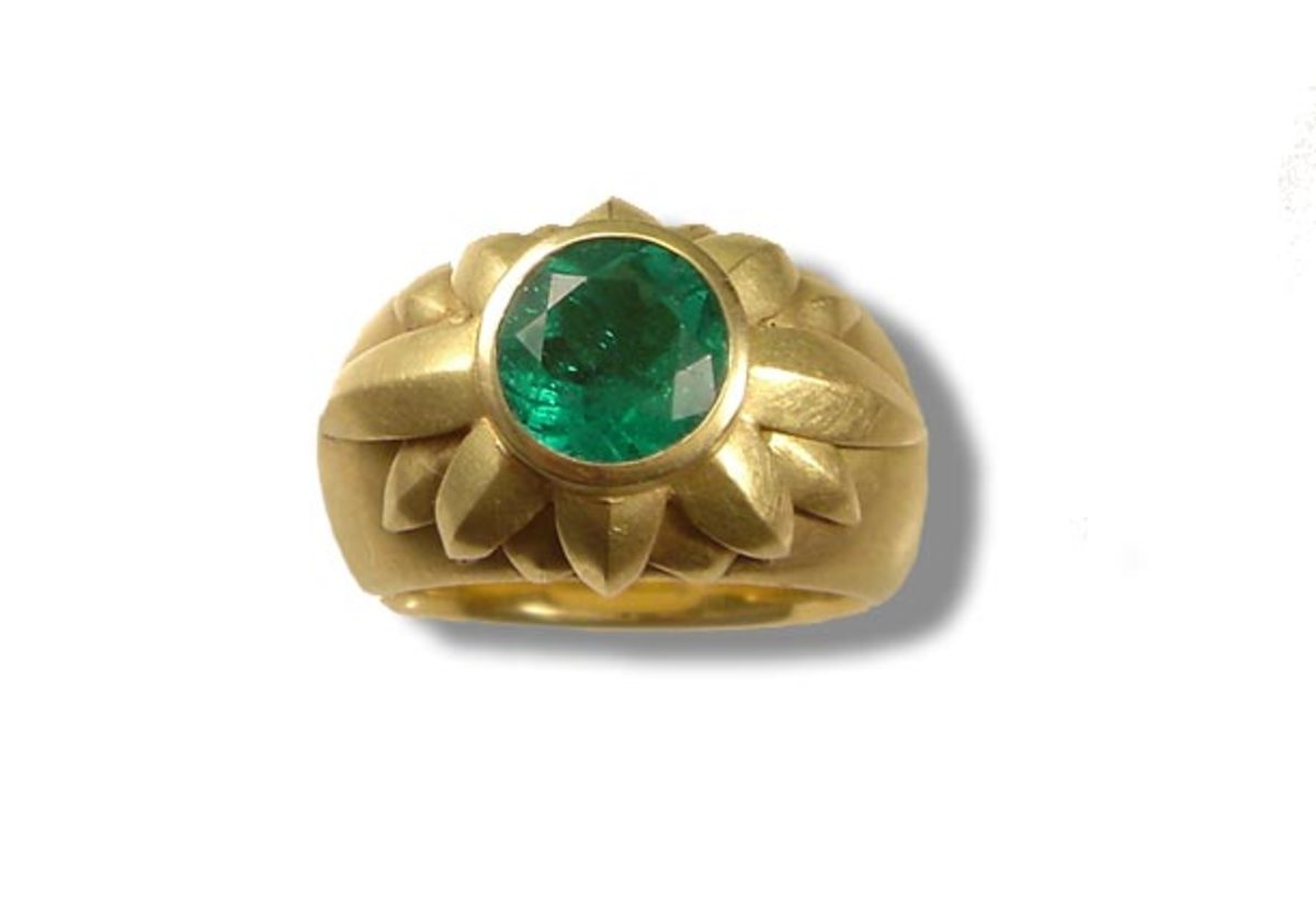 An emerald in a ring