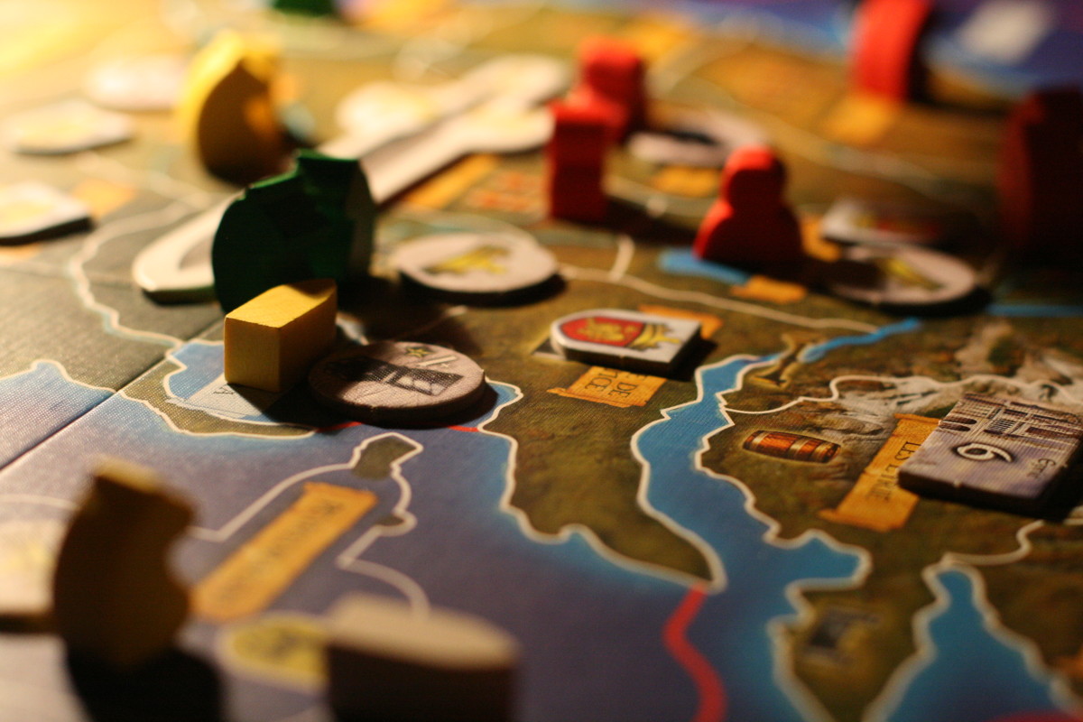 10-best-strategy-board-games-ever-great-to-play-with-family-or-for-christmas-birthday-gifts