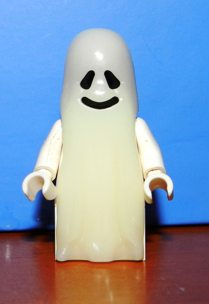 Vintage Lego Ghost Minifigure