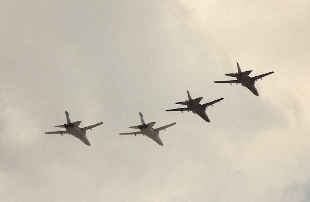 A flight of F-111s over the Washington Mall, 1991. A flight of F-111s over the Washington Mall, 1991.