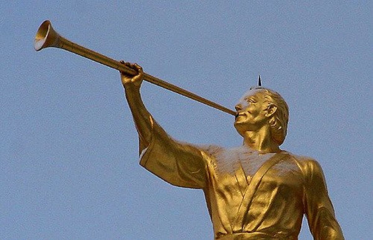 Golden Statue of Moroni