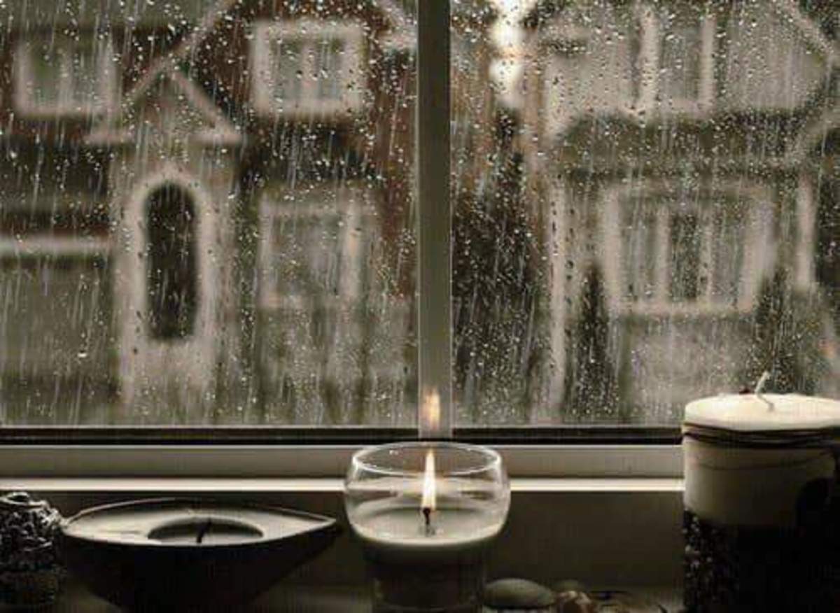 За окном снег и дождь