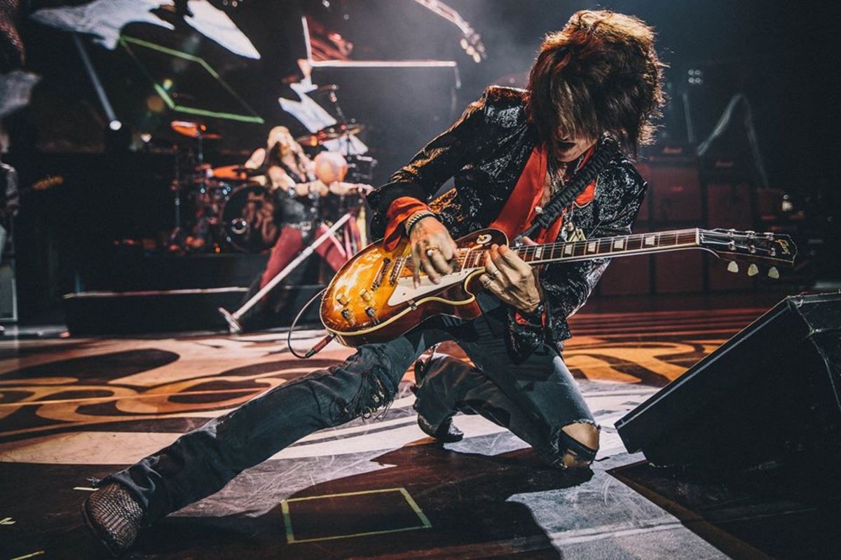 Joe Perry and the Gibson Les Paul