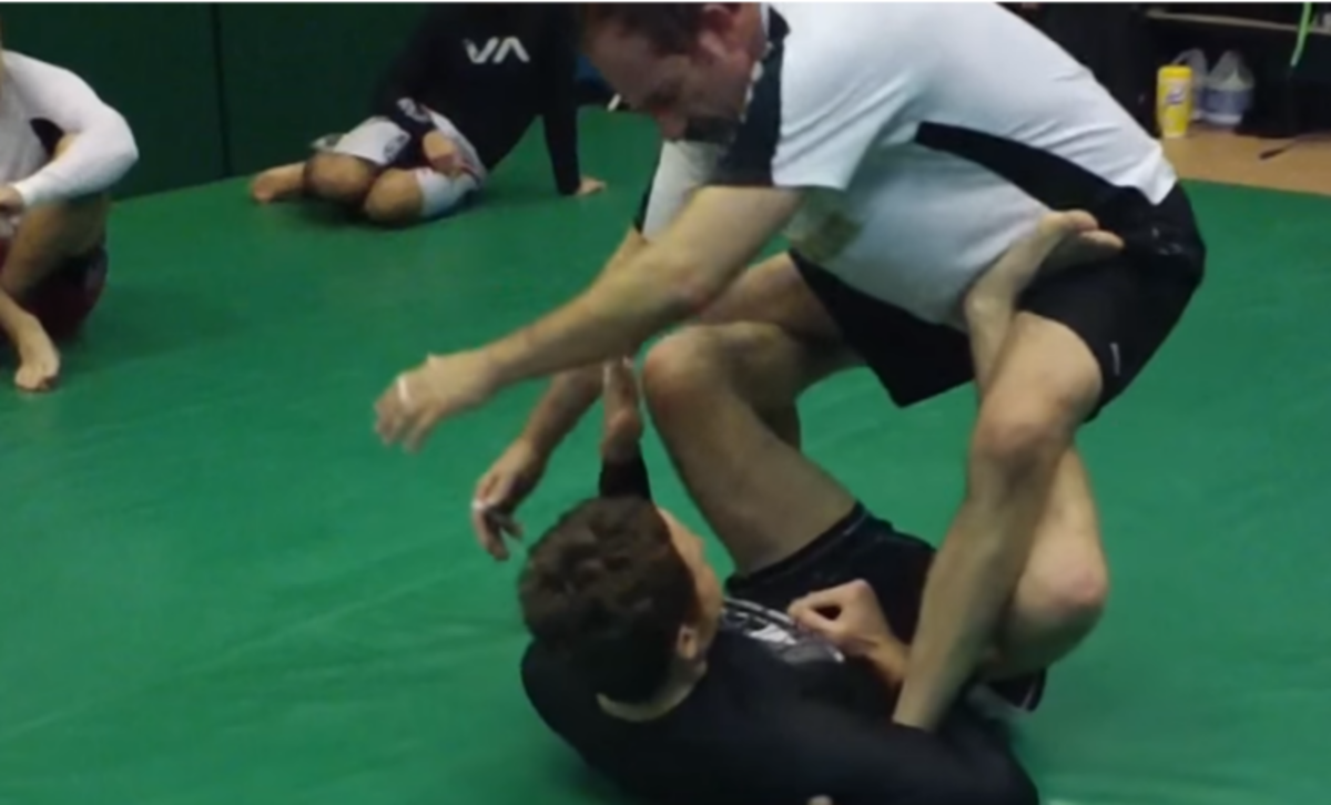 Modified X can be considered a simple bridge between the straight ankle lock and X-guard itself, and it can become a major area of study for you.