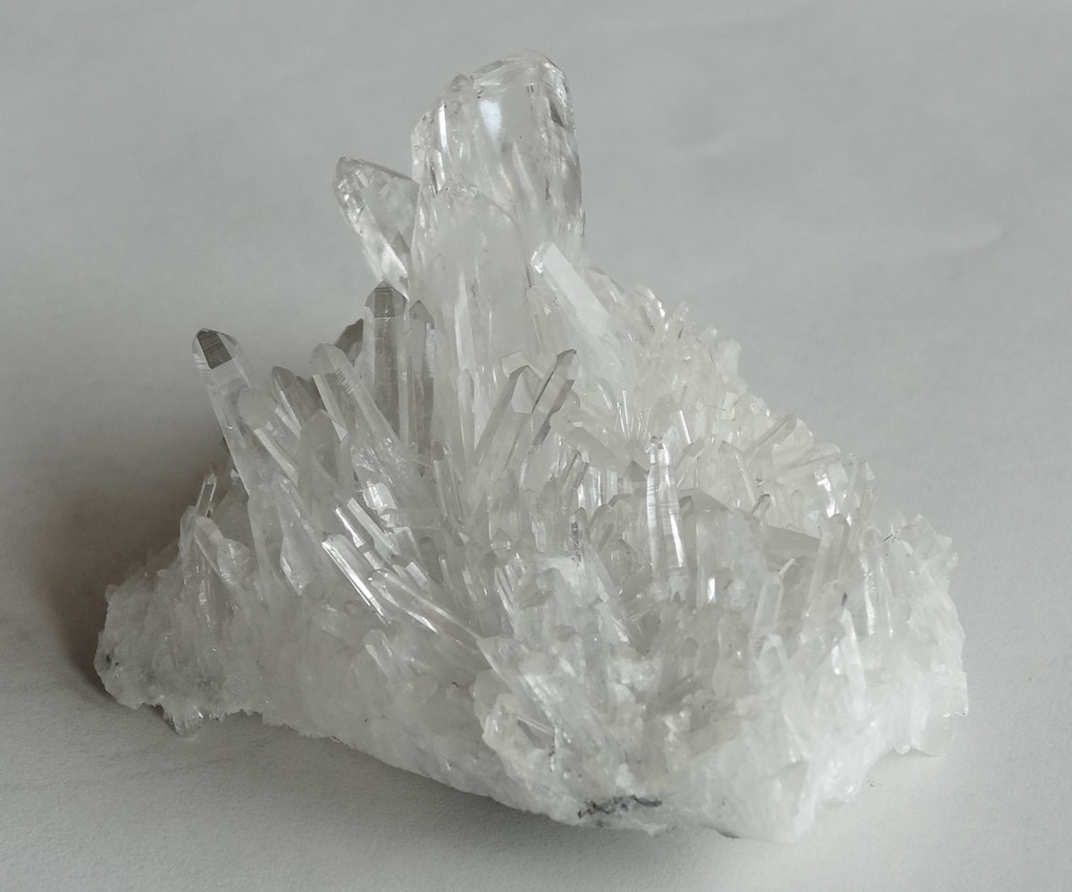 Raw specimeins of crystals can be incredibly beuatiful.