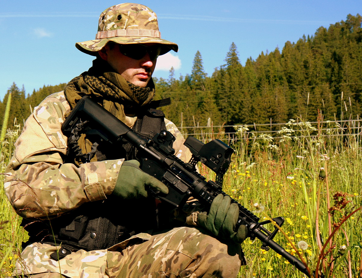 Combat veterans of war are at risk of PTSD.