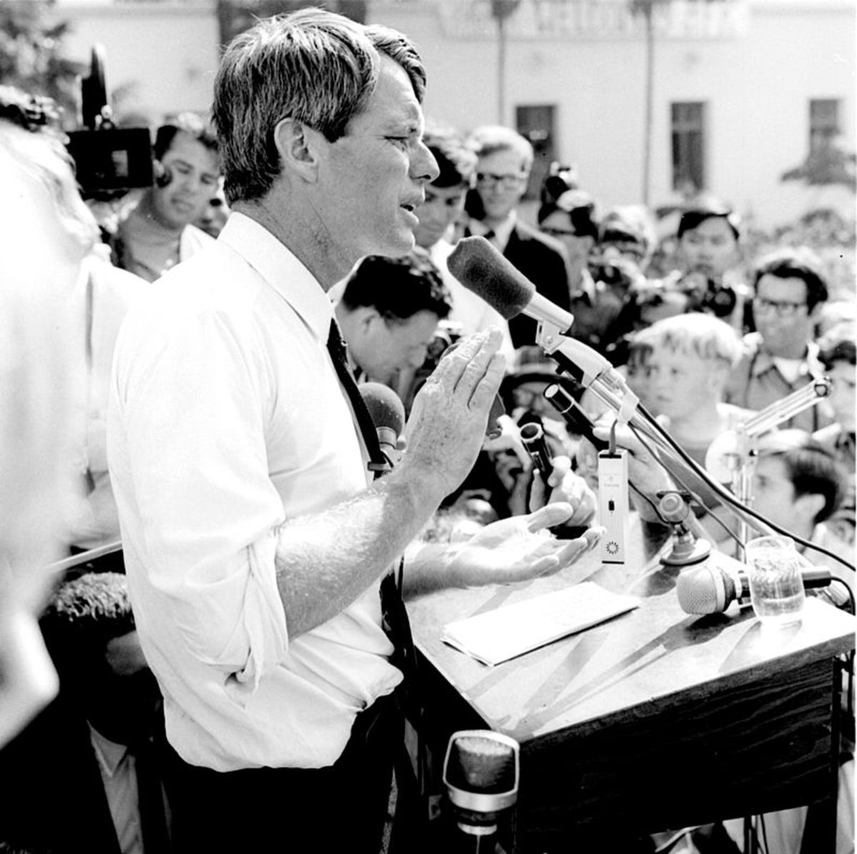 罗伯特·肯尼迪1968年的竞选活动。