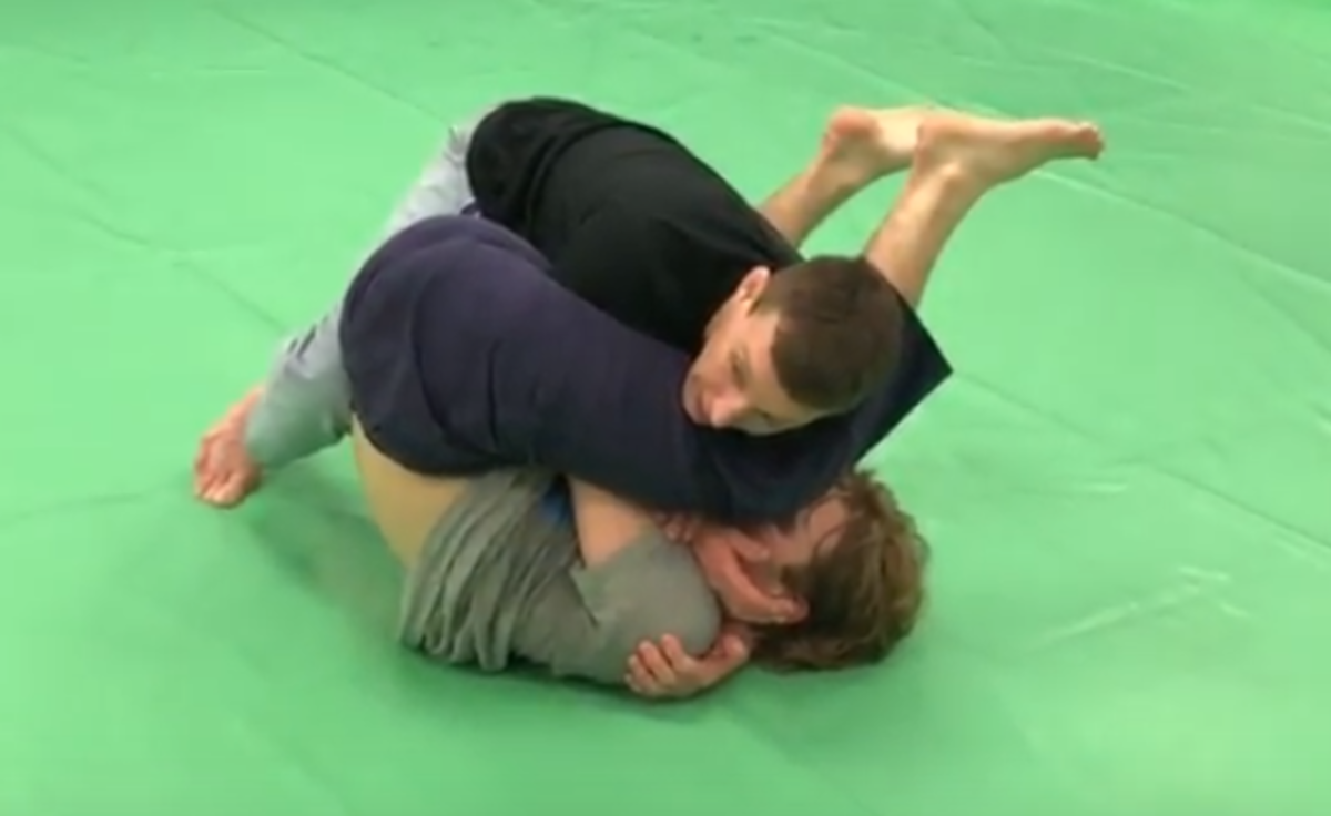 How to Defend an Arm Bar From Guard