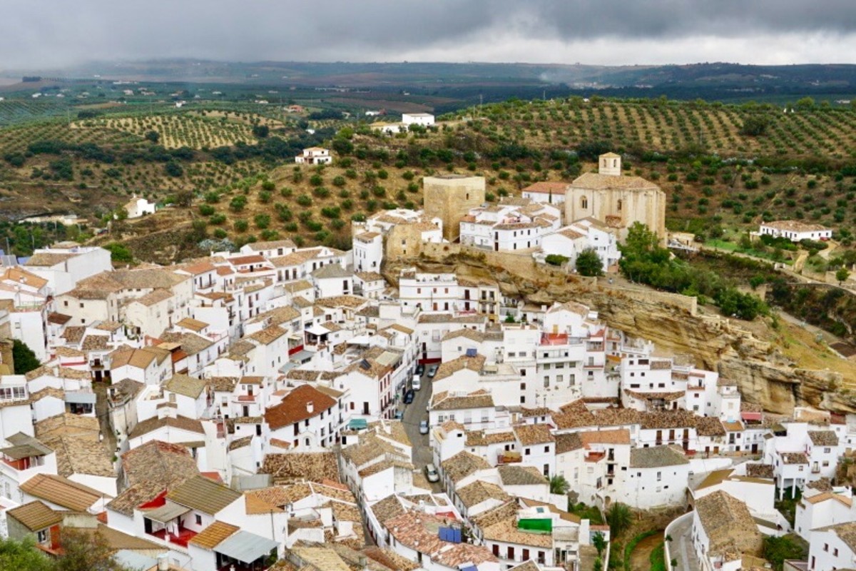 White Villages and Ronda Day Trip From Seville