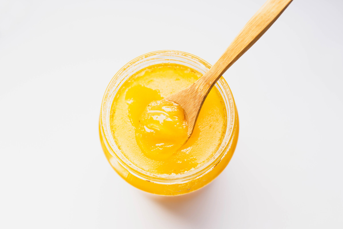 Adding honey is an easy way to make a DIY peel off mask without gelatin. 