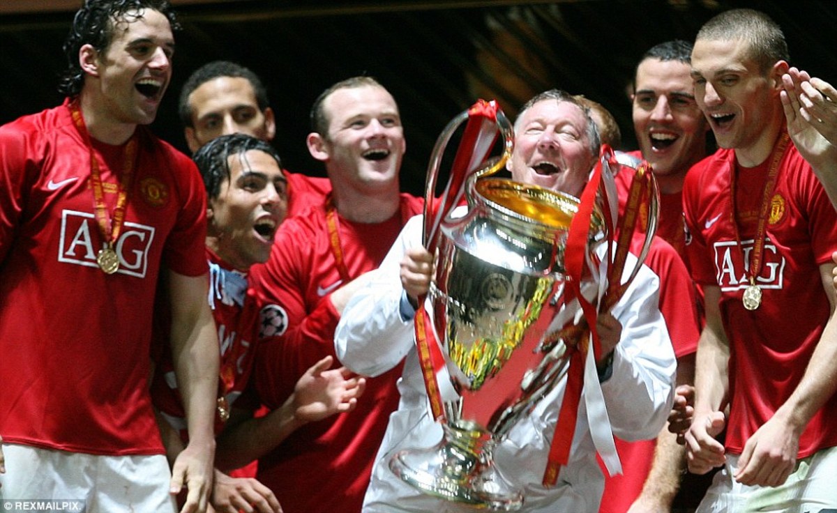 United celebrating their victory at the 2008 Champions League Final