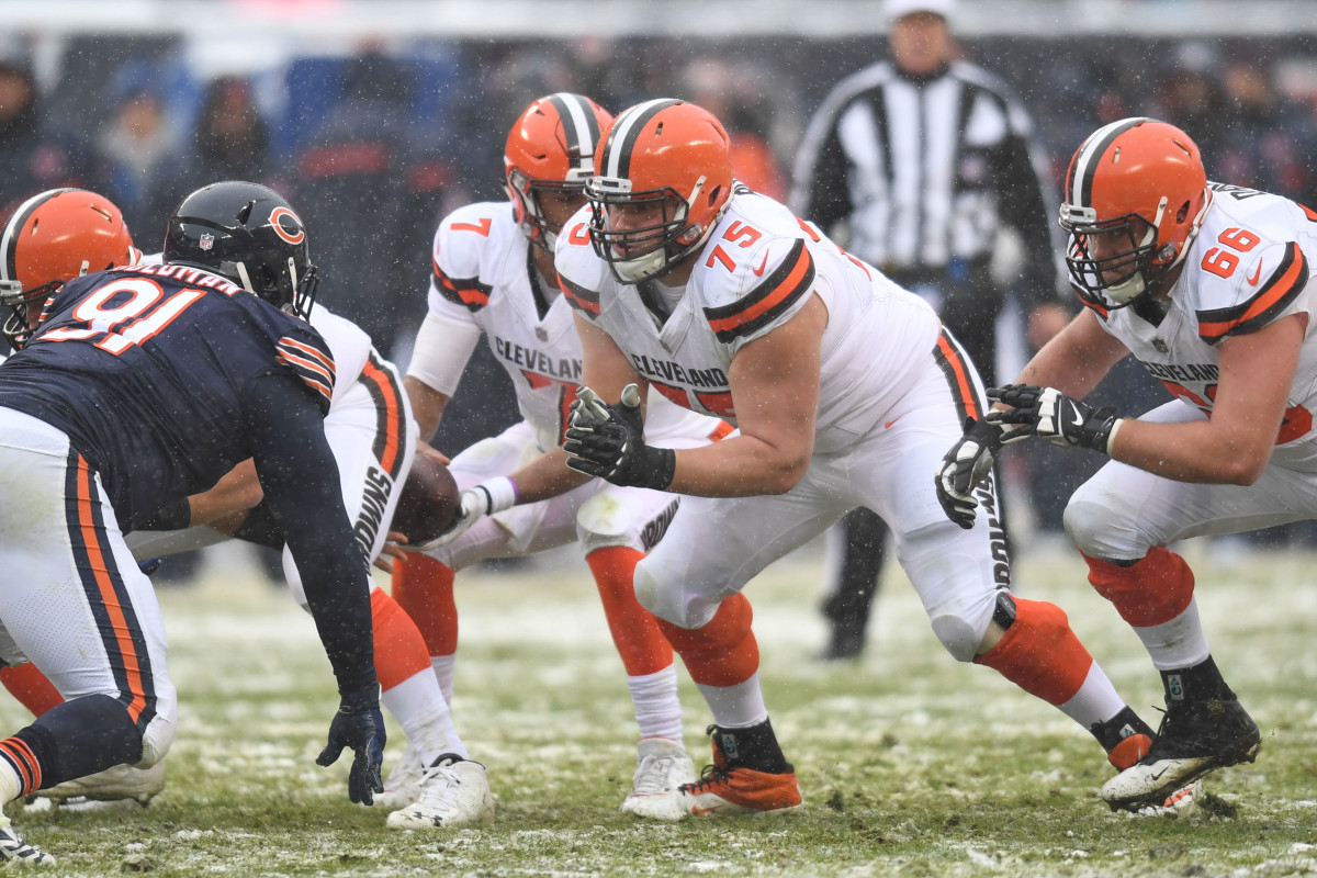 Who Are the Best Cleveland Browns Offensive Linemen?