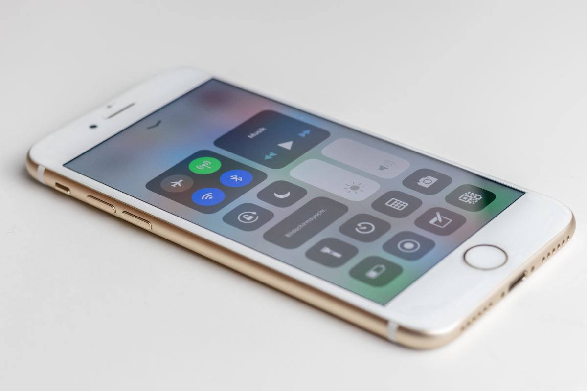 How to Customize the iPhone Control Center