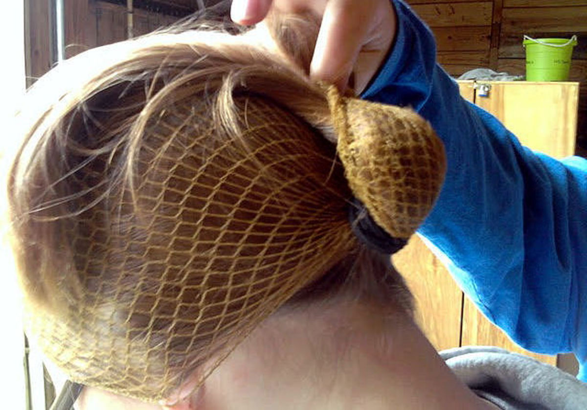 Step eight (optional): Fan your ponytail out over the top of your head.