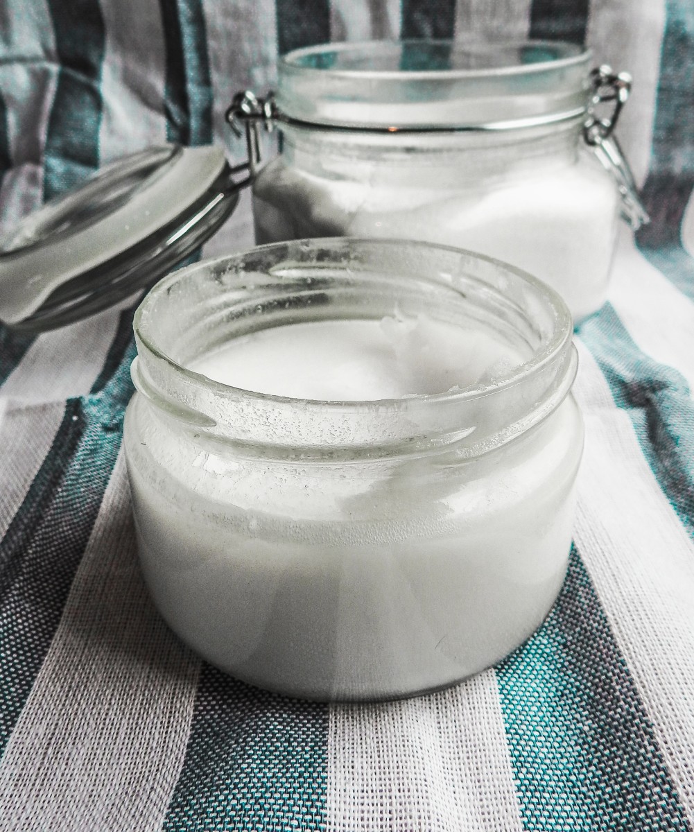 When applied directly to your skin, coconut oil has a wide array of benefits, including hydration and exfoliation.
