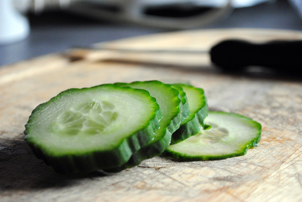 A few slices of cucumber work wonders to rehydrate the delicate skin around the eye area.