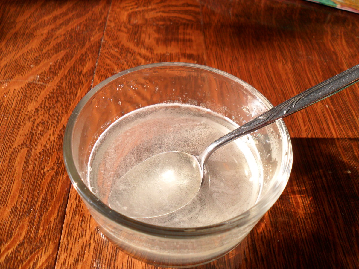 Stir the liquid until the gelatin dissolves. 