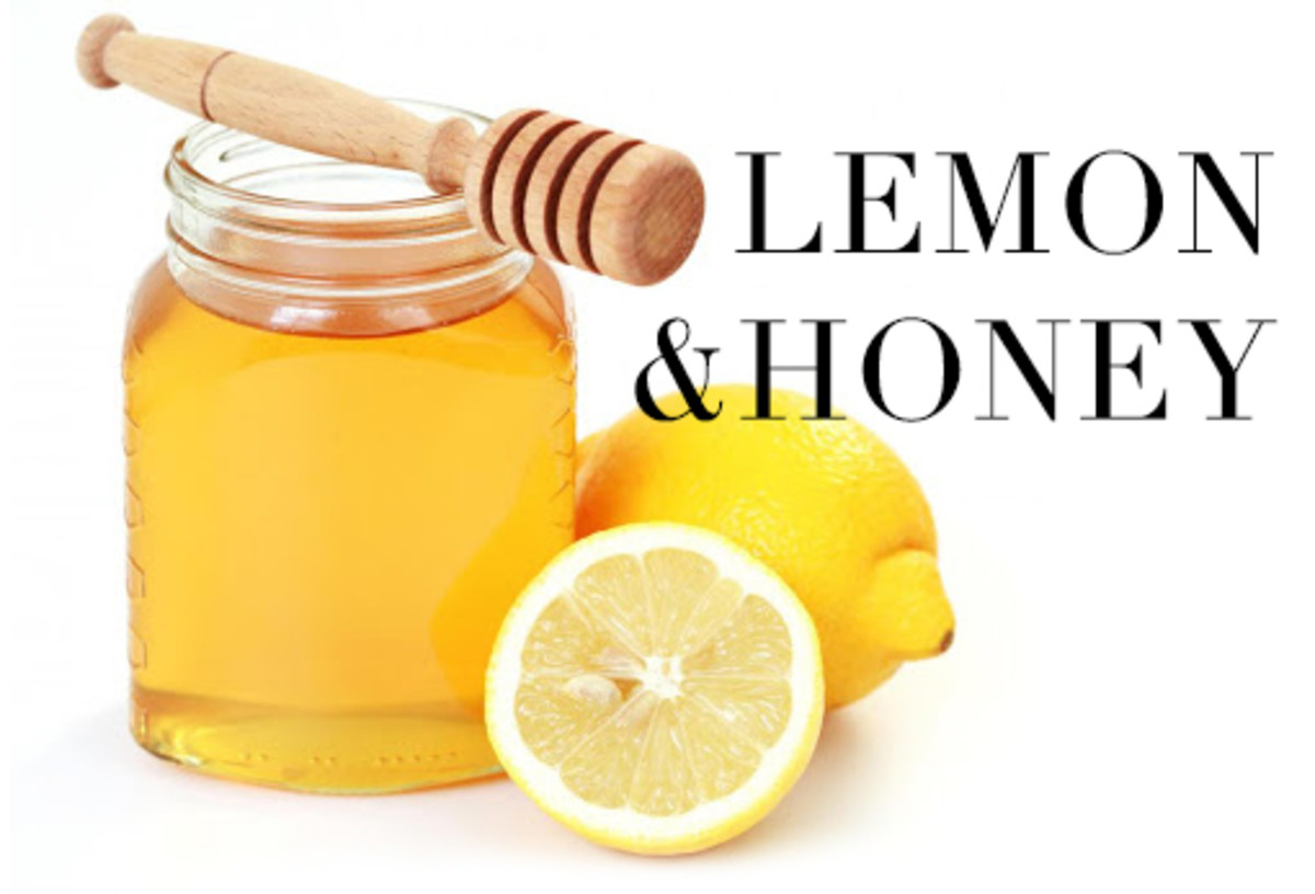 A lemon and honey wash can help exfoliate and lighten your skin.