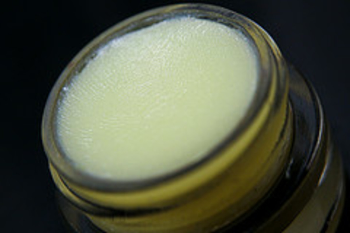 Without any scents or colours added, your lip balm would look like this. Hardly the prettiest, is it?