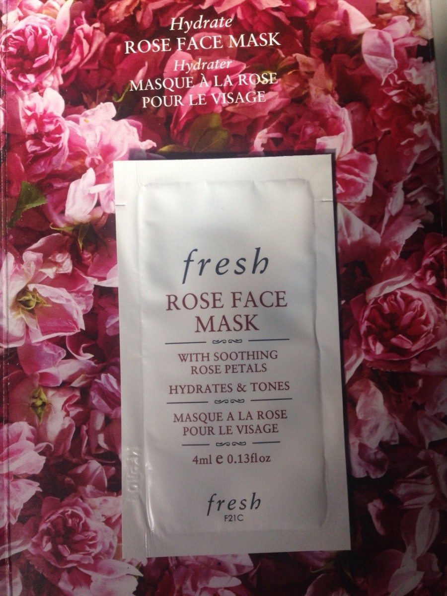 Although it was nicely scented and the results it left were pleasant, I didn't really find anything about this mask that ''wowed'' me or urged me to want to buy it again.