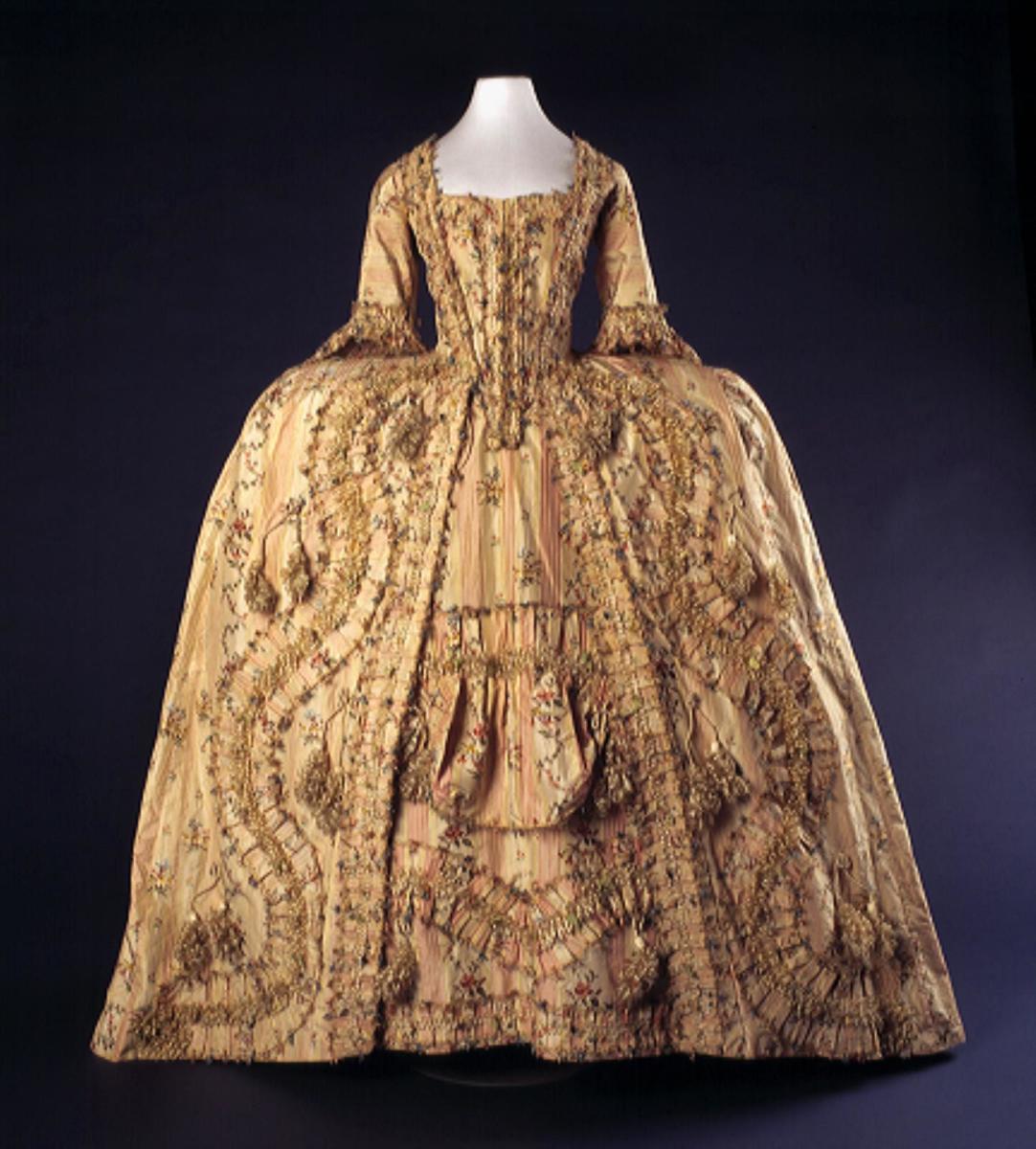 The robe à la Francaise (1740-1760) featured an open front and panniers.