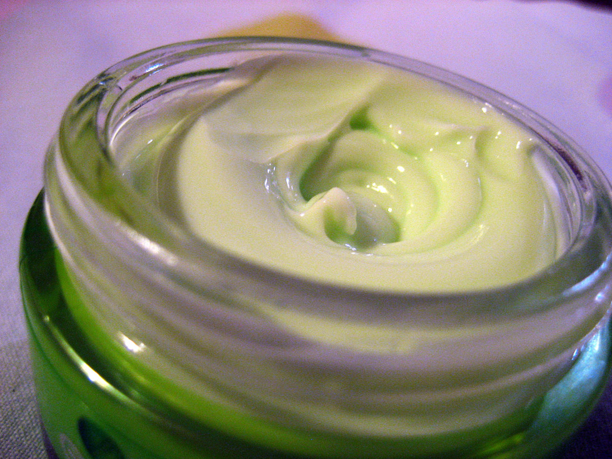 Facial cream is a luxurious whipped concoction filled with skin-loving ingredients for optimal results. 