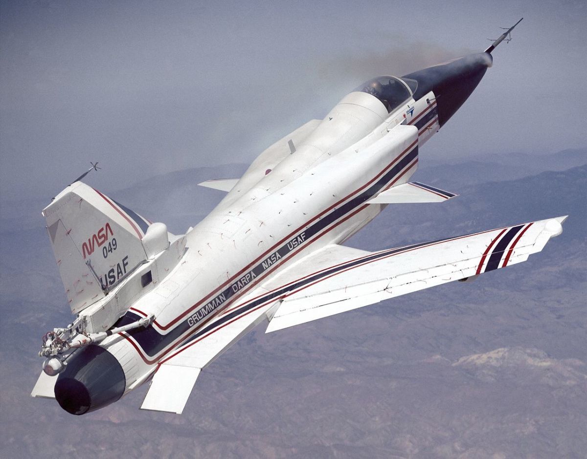 Grumman X-29 in flight
