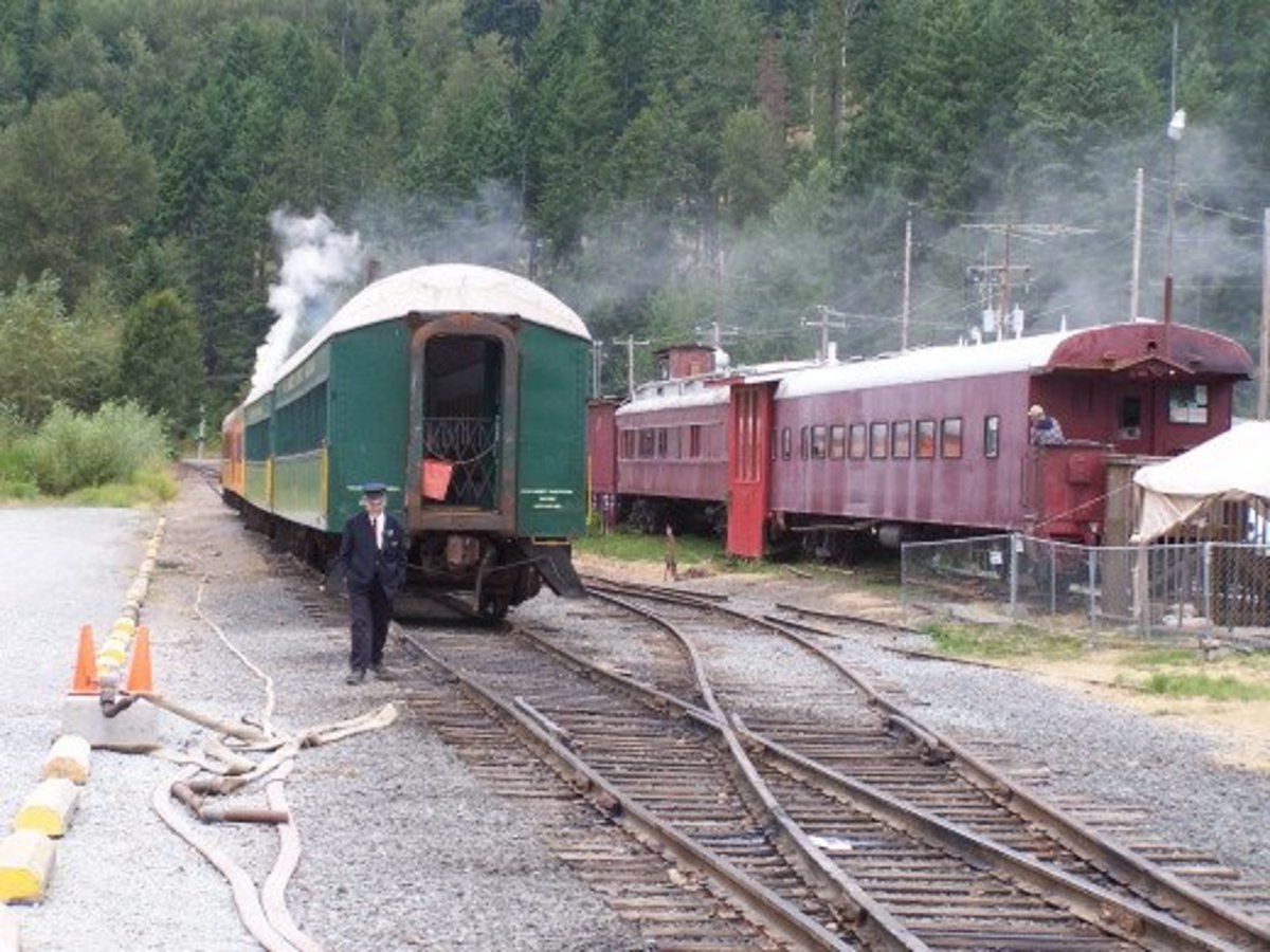 Abandoned rail car