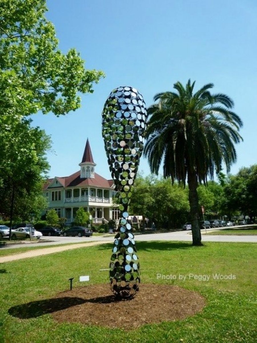 "Ourglass" Sculpture by Dean Ruck