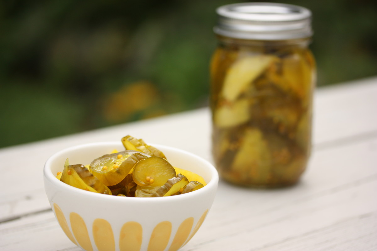 If you have a sudden craving for pickles—or if you suddenly can't stomach them!—it could be a symptom of pregnancy.