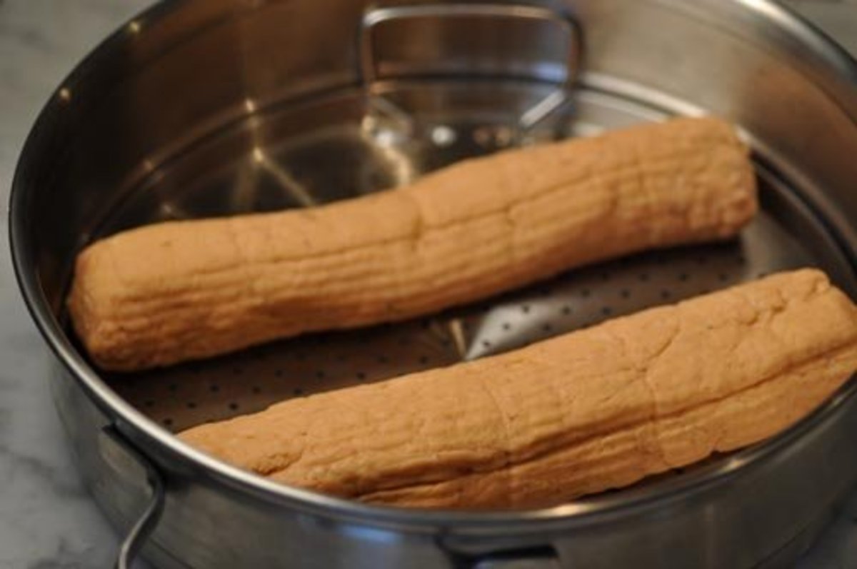 Prawn dough rolls ready for steaming.