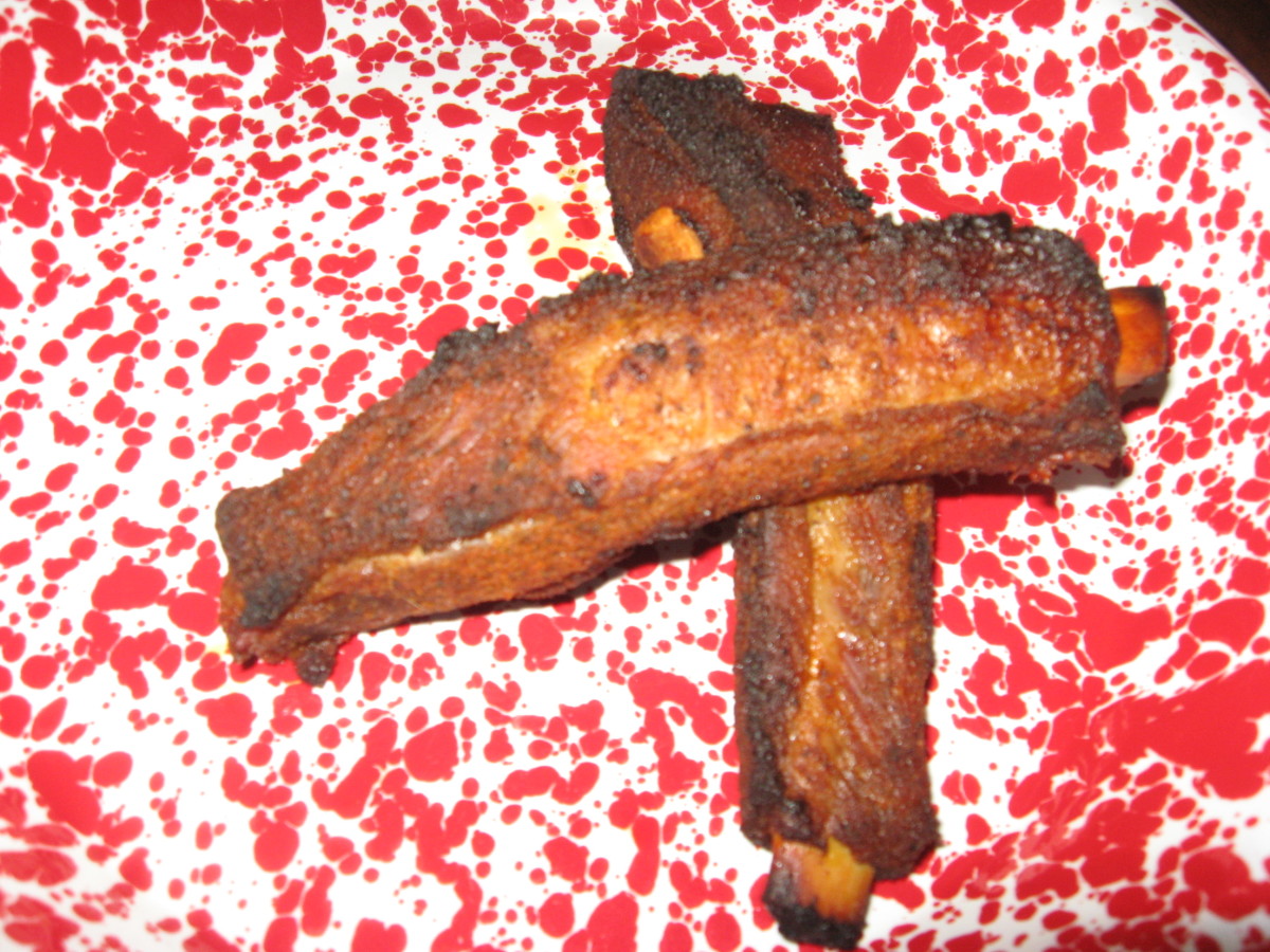Party finger foods can even include dry-rub ribs.