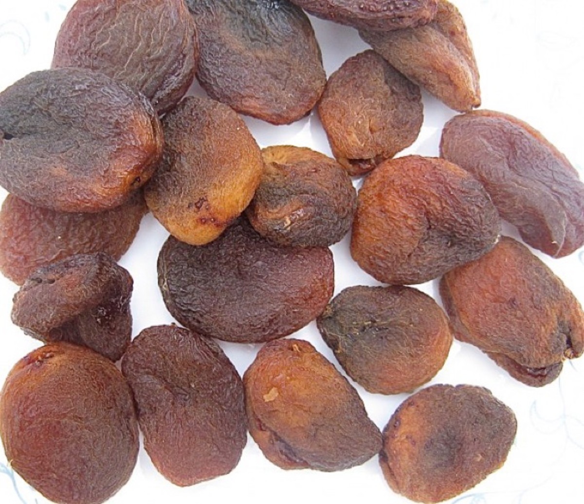 Apricots dried in the sun