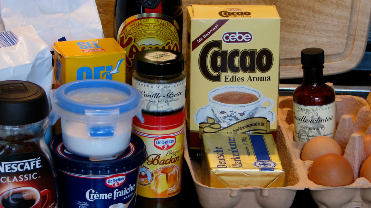 Ingredients for this dark chocolate bundt cake with a rich Kahlua coffee glaze