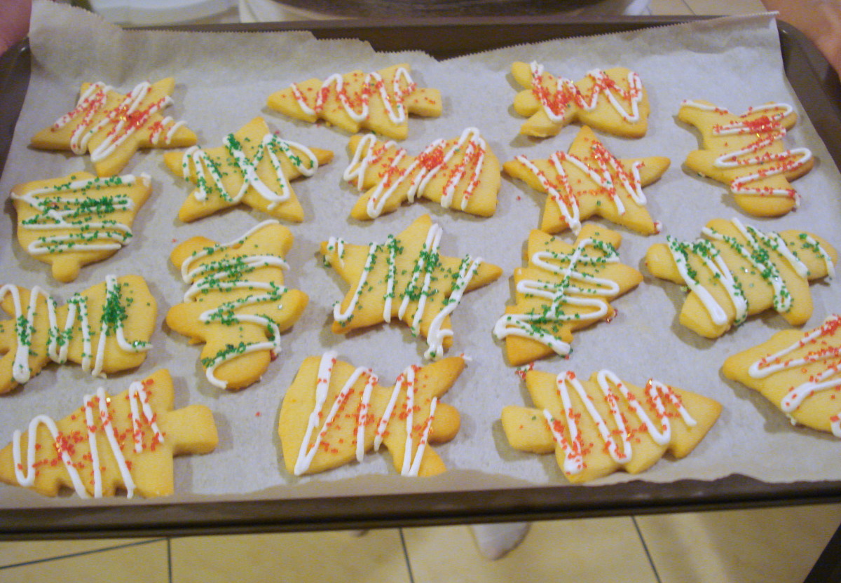 simple-sugar-cookies-for-christmas