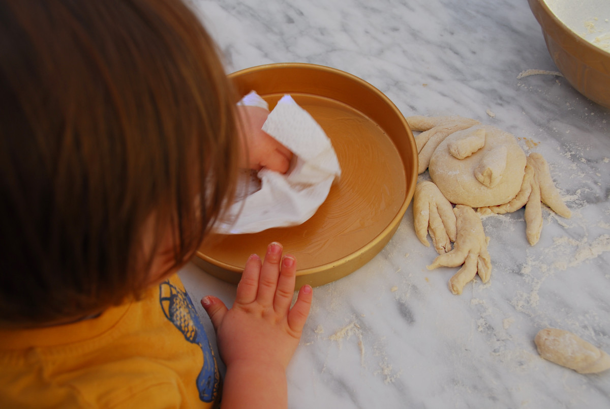 How to Bake Edible Bread Frogs With Bread Mix Delishably