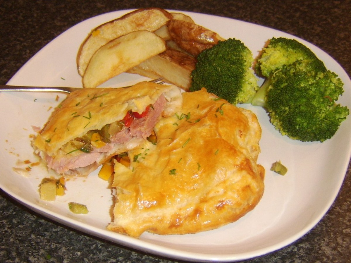 Gammon Steak en Croute With Spicy Pineapple Filling Recipe Delishably