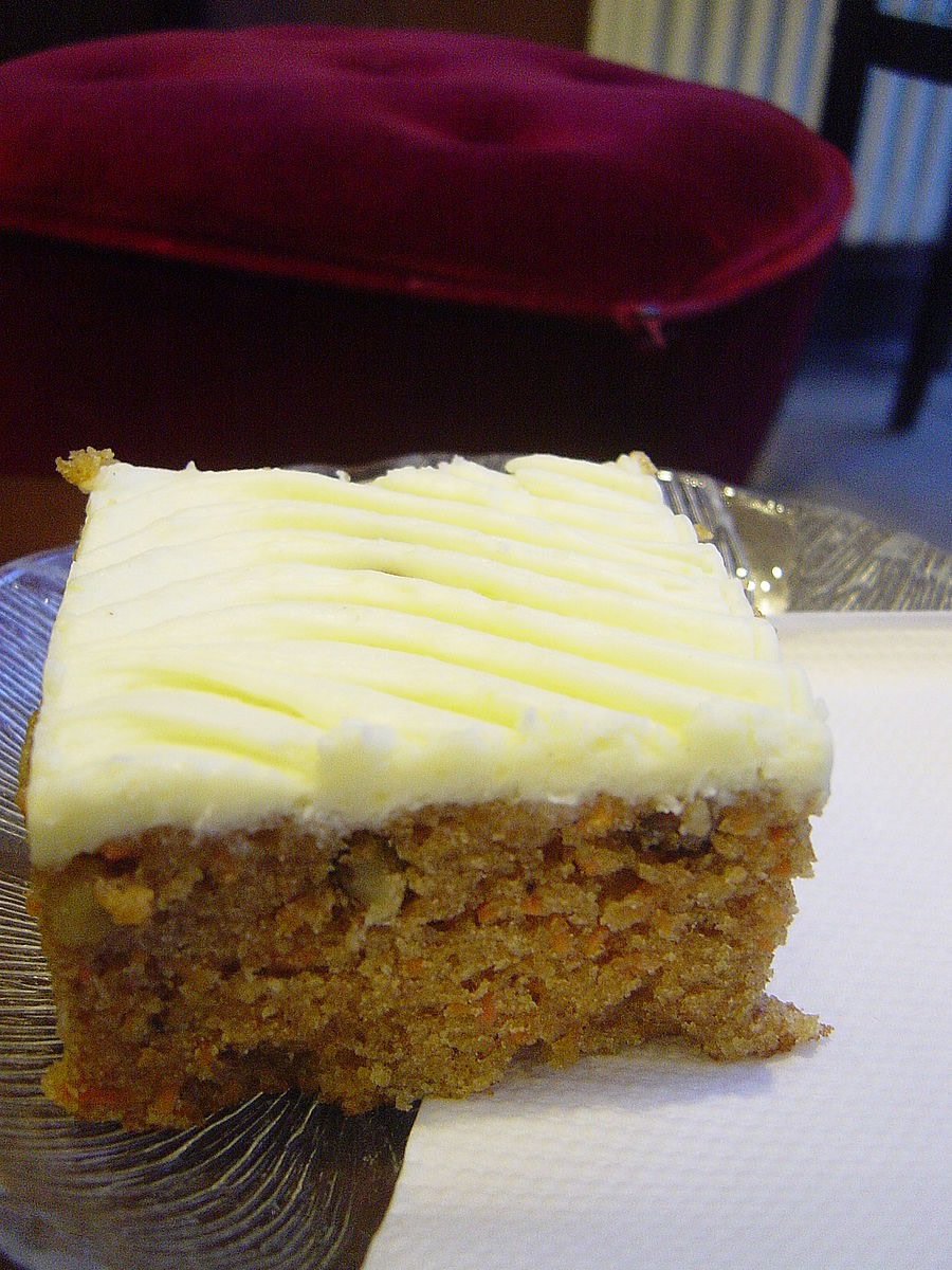 Carrot Cake With Nuts