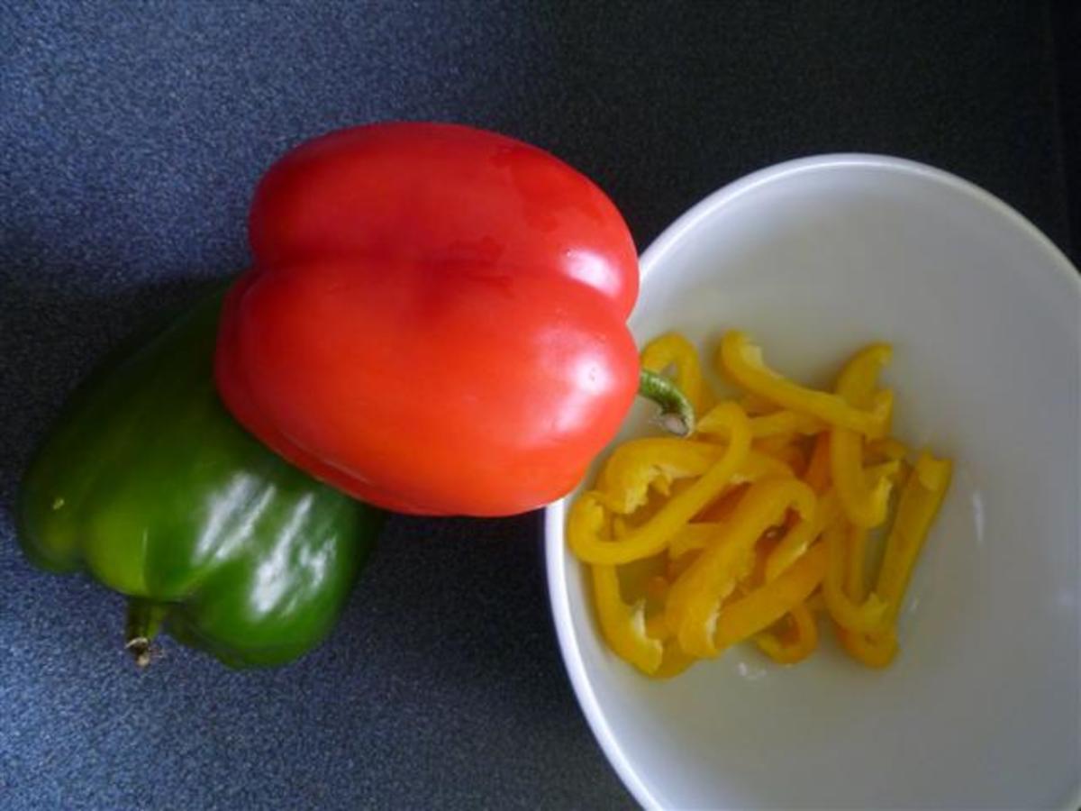 Three or four bell peppers is all you need...simple to prepare.